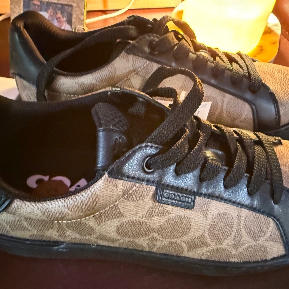 Coach shoes size 41 / 8M